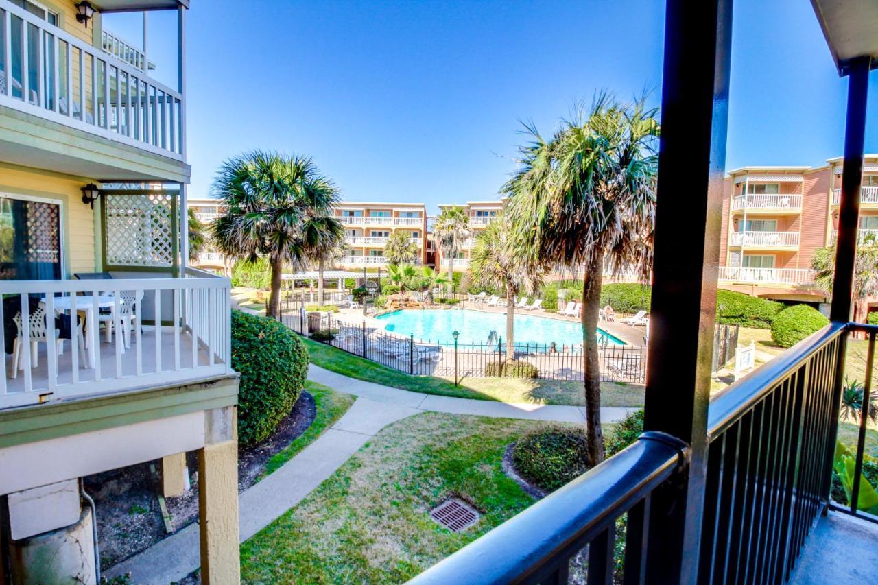 The Victorian Apartment Galveston Exterior photo